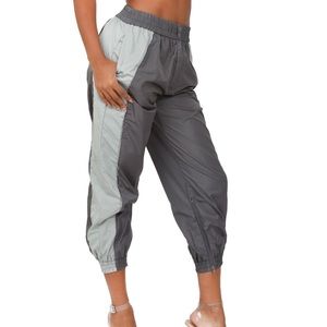 NWT On Twelfth Contrast Joggers